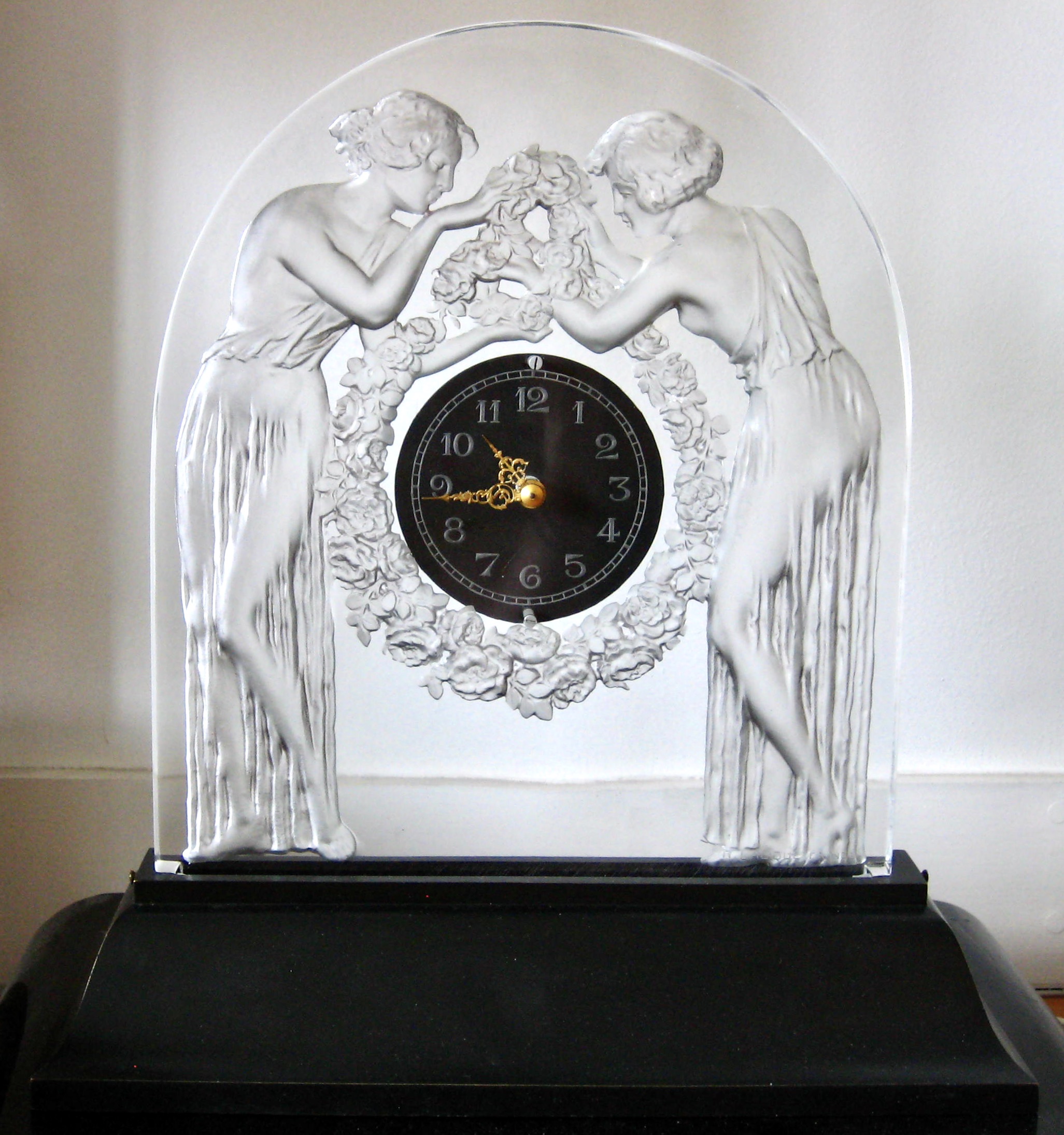 Deux Figurines clock 2